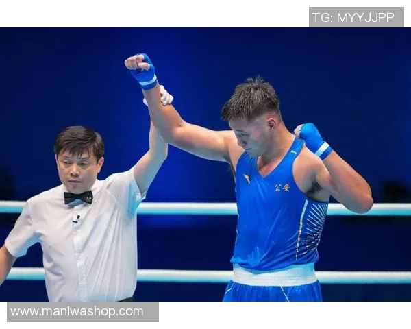 拳击——男人92公斤以上级四分之一决赛：马金阳晋级